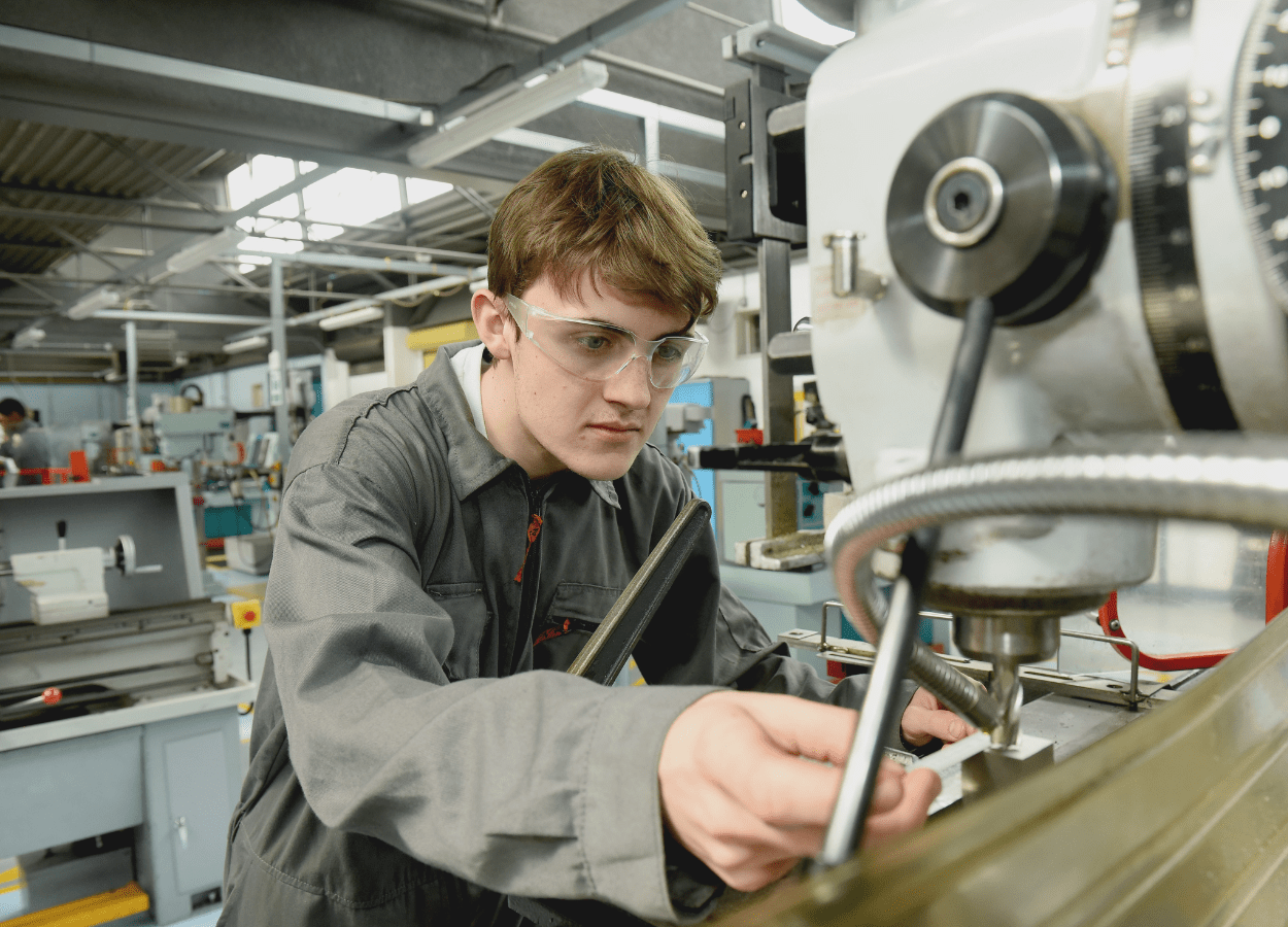 Lean Manufacturing Operative Apprenticeship Level 2